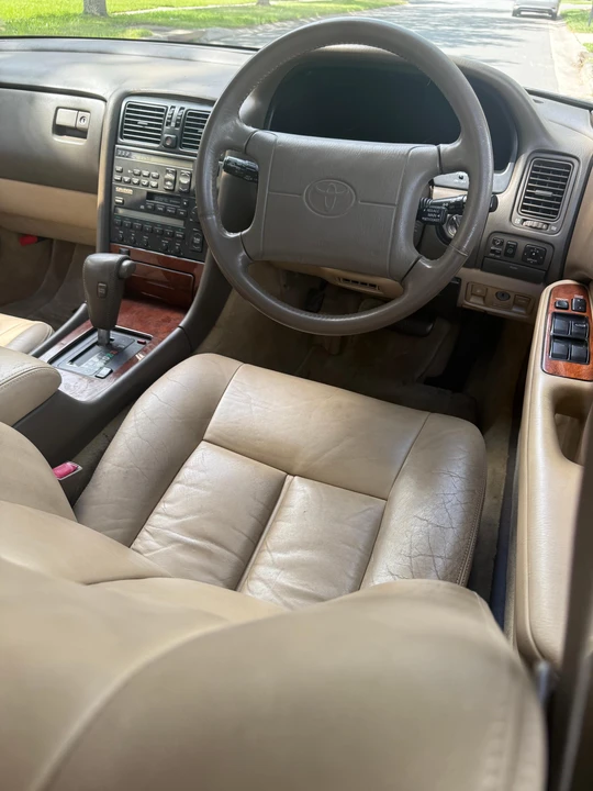 1991 Toyota Celsior 1st Gen - Image 26 of 31