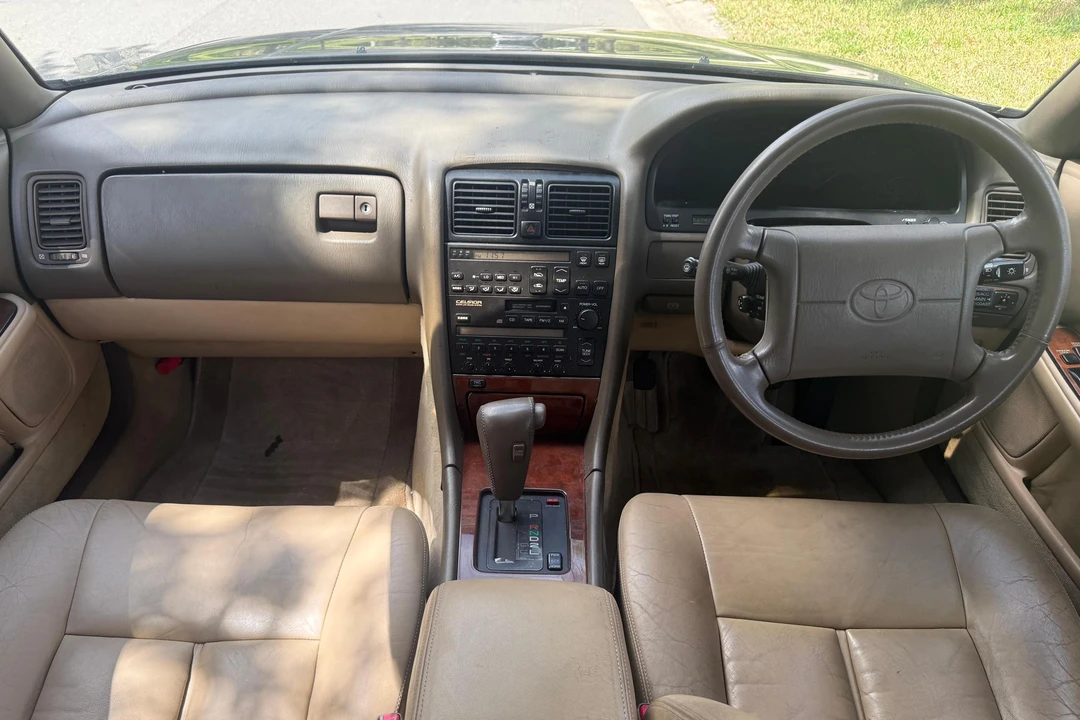 1991 Toyota Celsior 1st Gen - Image 18 of 31
