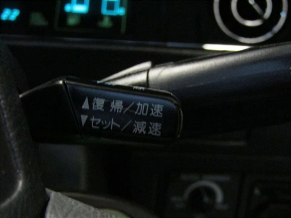 1991 Toyota Century 1st Gen - Image 27 of 31