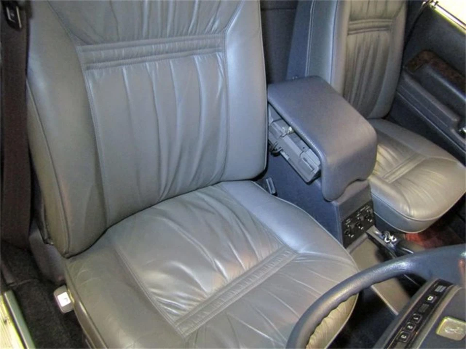 1991 Toyota Century 1st Gen - Image 10 of 31