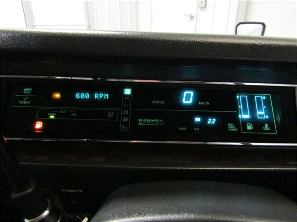 1991 Toyota Century 1st Gen - Image 18 of 31