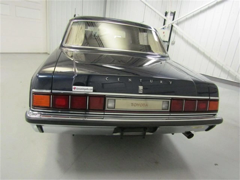 1991 Toyota Century 1st Gen - Image 6 of 31
