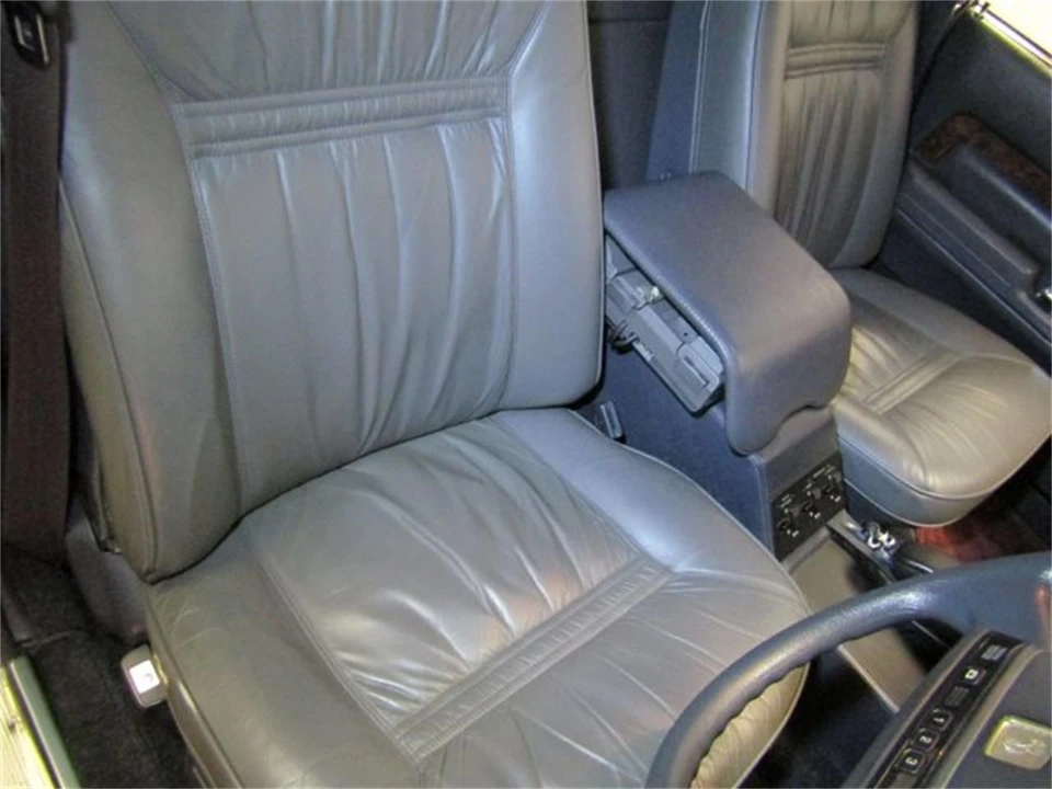 1991 Toyota Century 1st Gen - Image 10 of 31