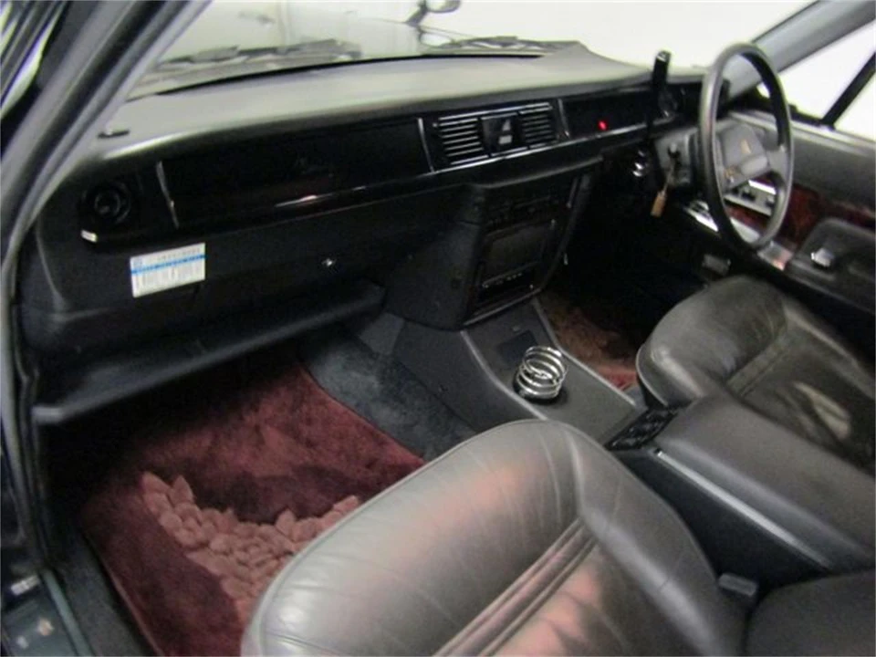 1991 Toyota Century 1st Gen - Image 13 of 31