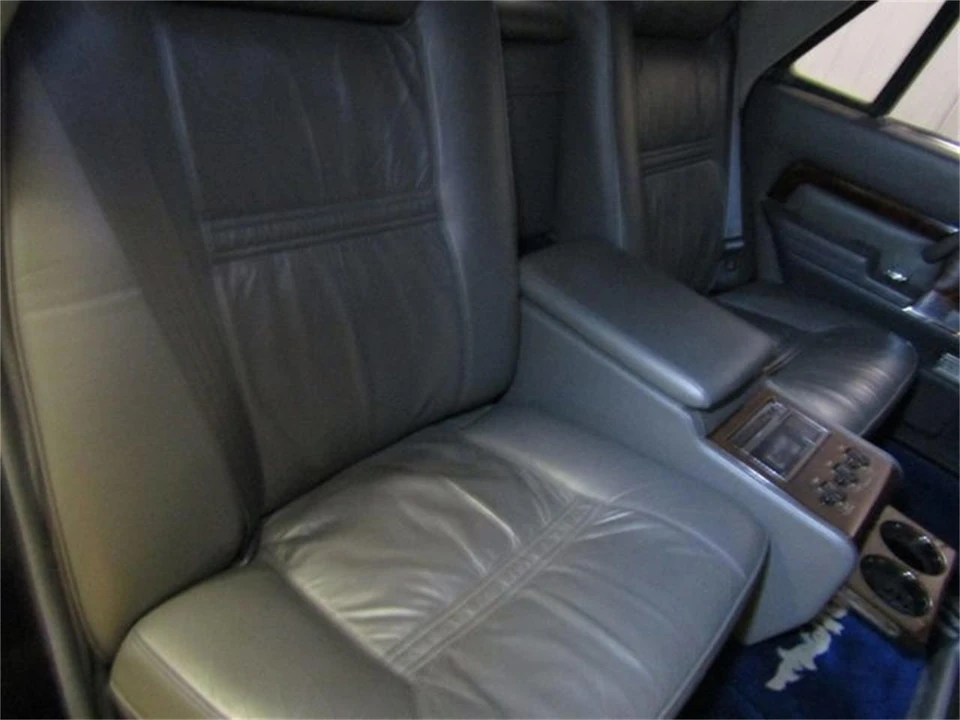 1991 Toyota Century 1st Gen - Image 12 of 31
