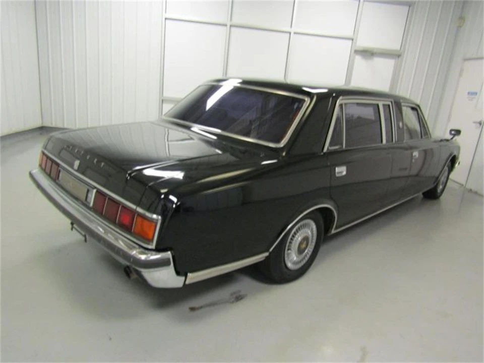1991 Toyota Century 1st Gen - Image 7 of 31
