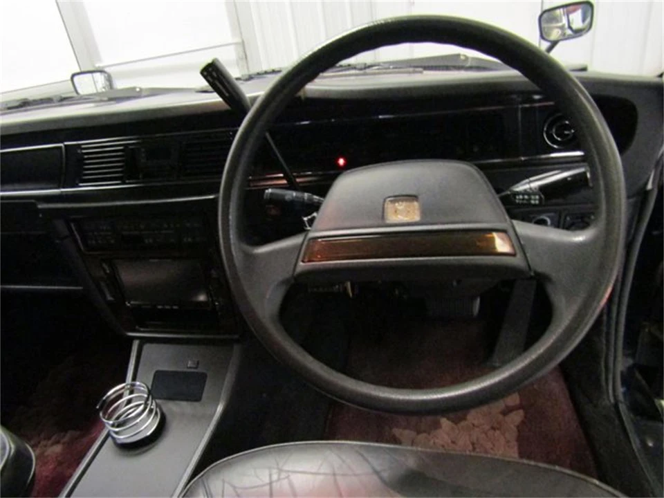 1991 Toyota Century 1st Gen - Image 17 of 31