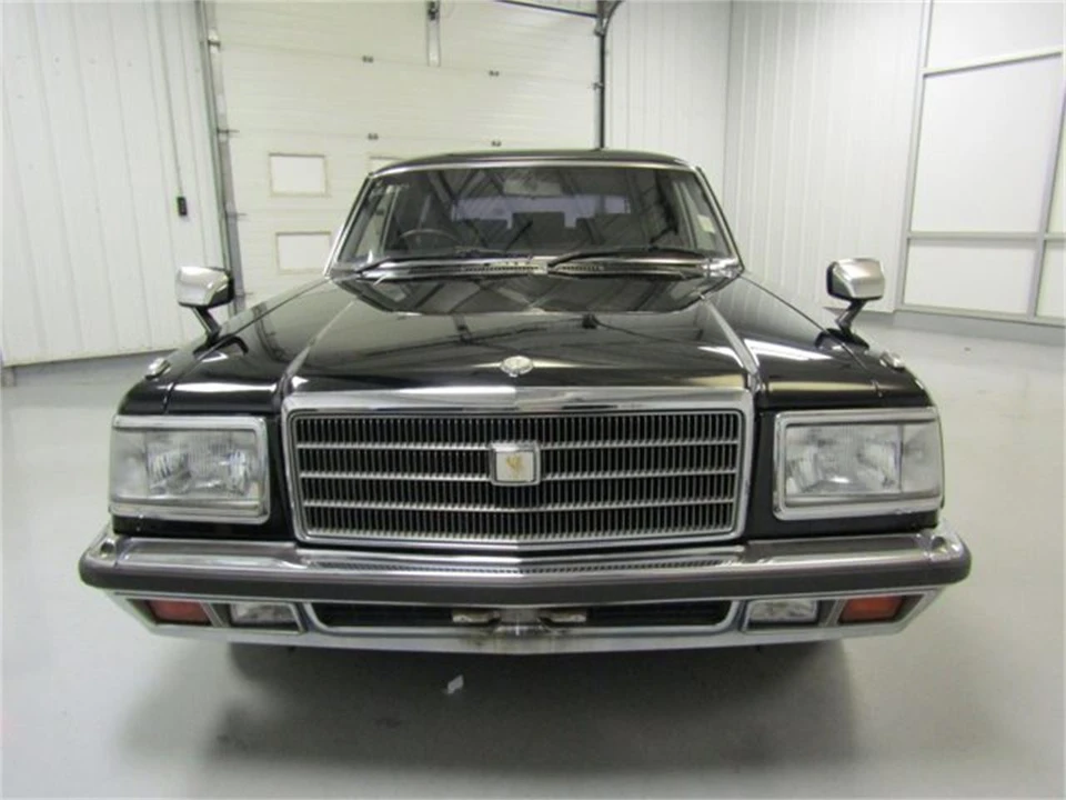 1991 Toyota Century 1st Gen - Image 2 of 31
