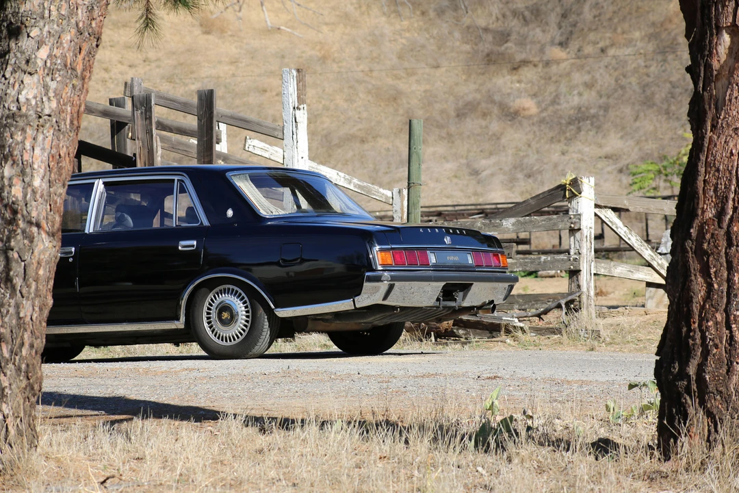 1991 Toyota Century 1st Gen - Image 15 of 31
