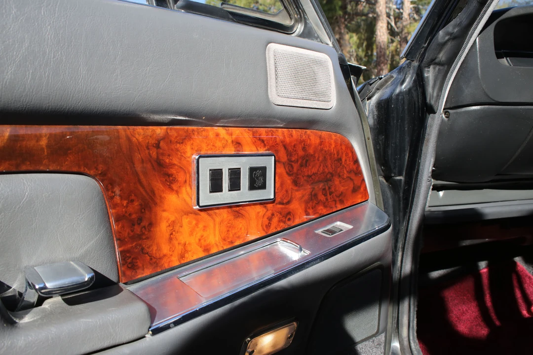 1991 Toyota Century 1st Gen - Image 22 of 31