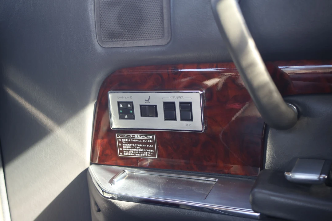1991 Toyota Century 1st Gen - Image 26 of 31