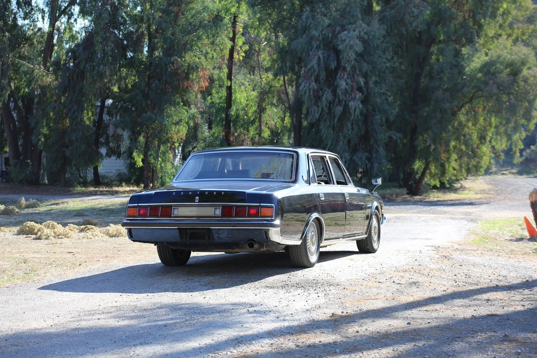 1991 Toyota Century 1st Gen - Image 5 of 31