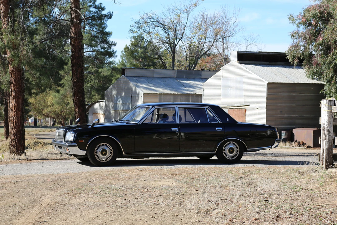 1991 Toyota Century 1st Gen - Image 9 of 31