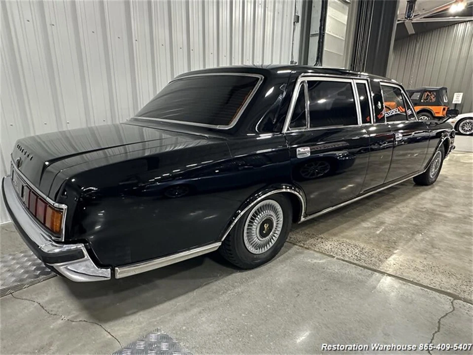 1991 Toyota Century 1st Gen - Image 15 of 17