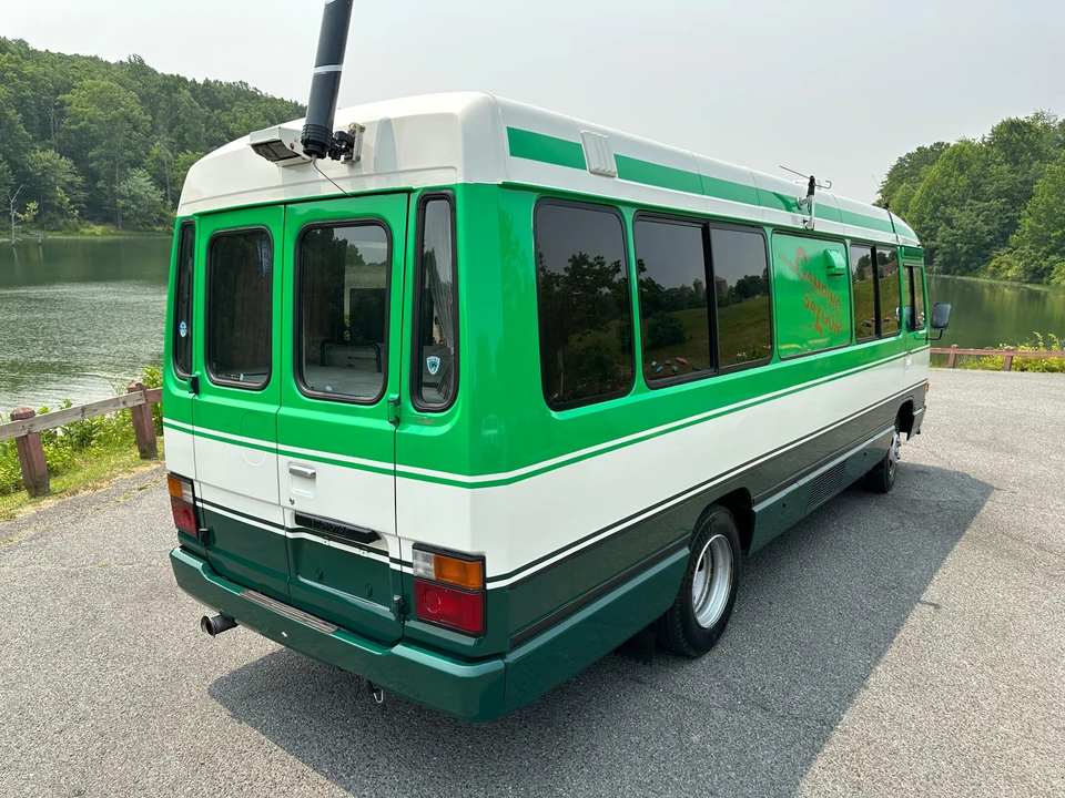 1991 Toyota Coaster 2nd Gen - Image 27 of 31