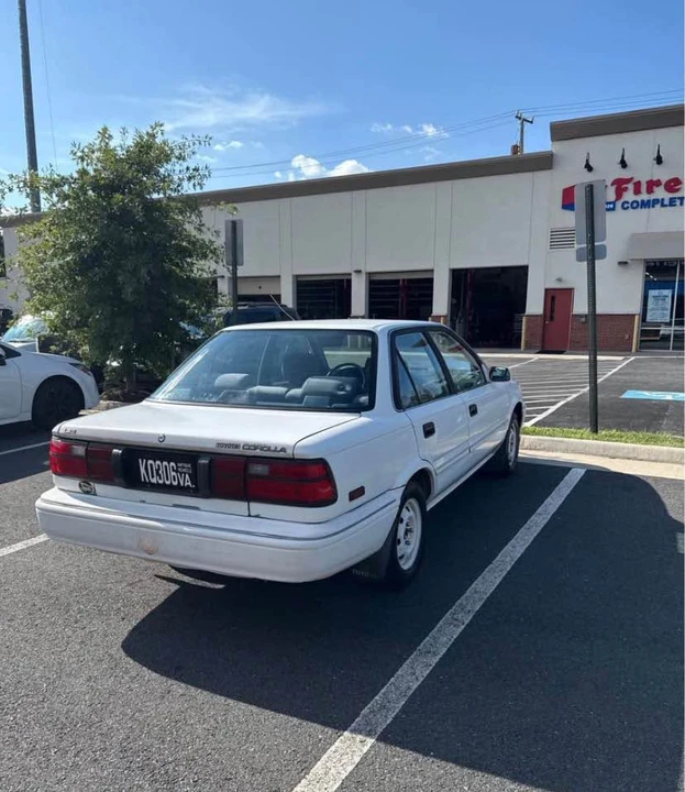 1991 Toyota Corolla 6th Gen - Image 9 of 15
