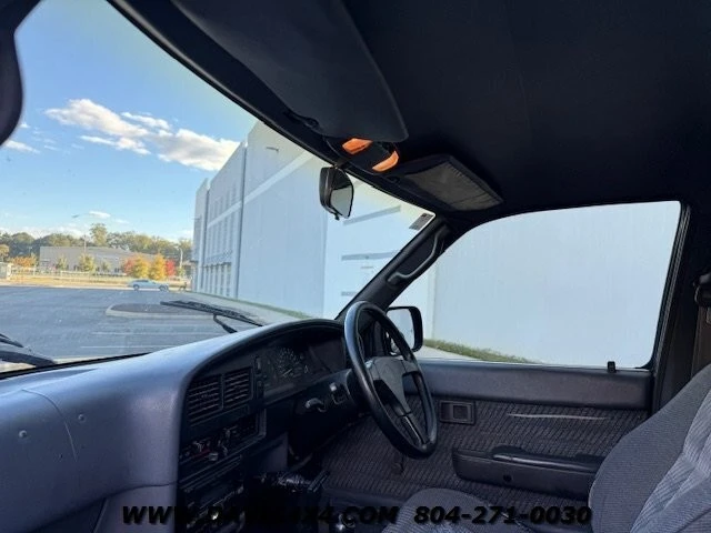 1991 Toyota Hilux 5th Gen - Image 21 of 31