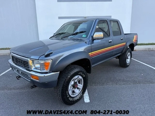 1991 Toyota Hilux 5th Gen - Image 12 of 31