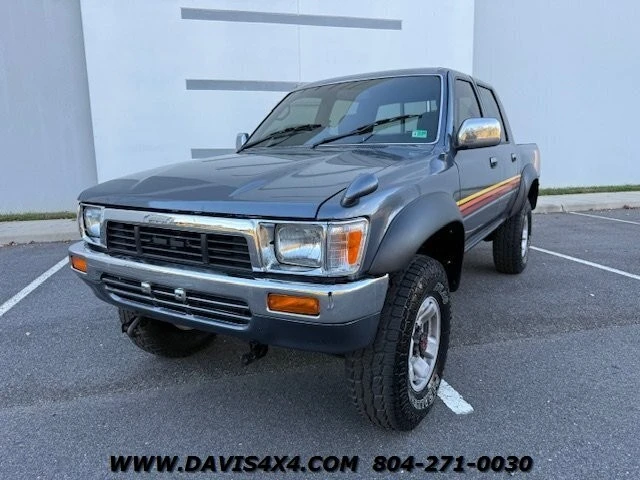 1991 Toyota Hilux 5th Gen - Image 2 of 31