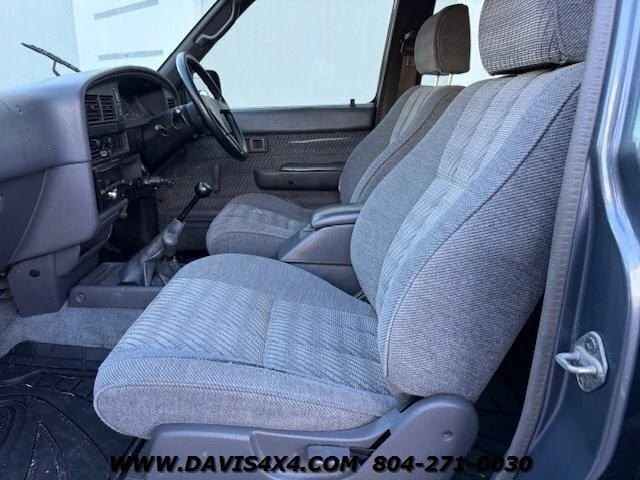 1991 Toyota Hilux 5th Gen - Image 13 of 31