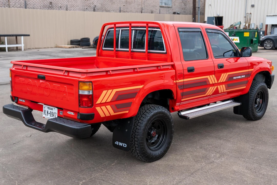 1991 Toyota Hilux 5th Gen - Image 4 of 31