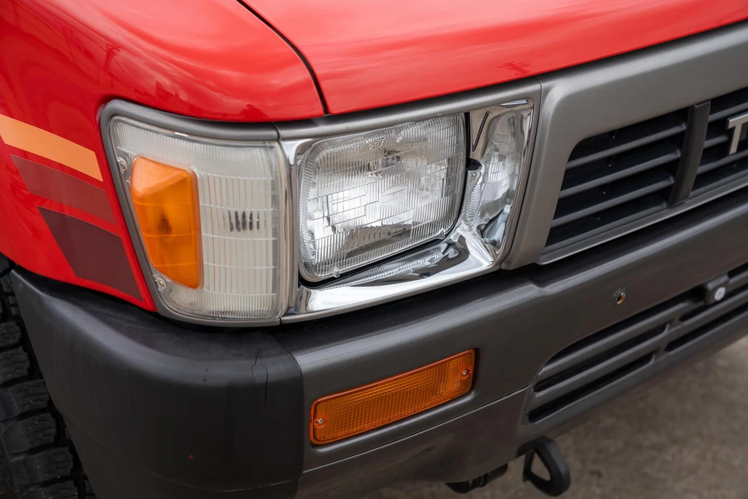 1991 Toyota Hilux 5th Gen - Image 16 of 31