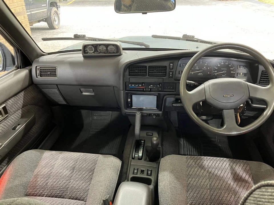 1991 Toyota 4Runner 2nd Gen - Image 17 of 24