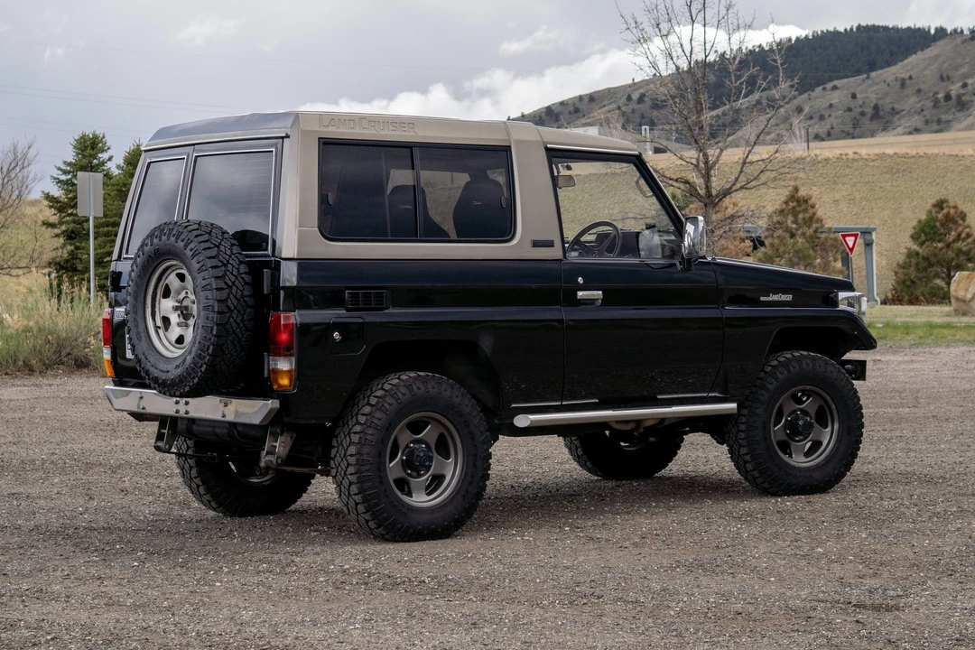 1991 Toyota J70 Land Cruiser - Image 8 of 31