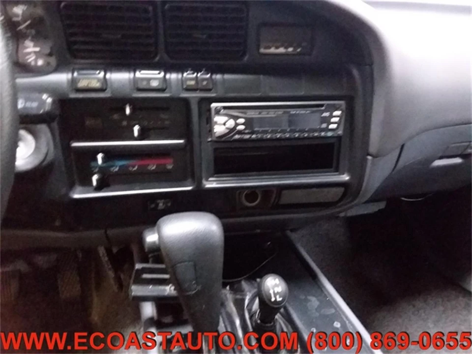 1991 Toyota J60 Land Cruiser - Image 14 of 19