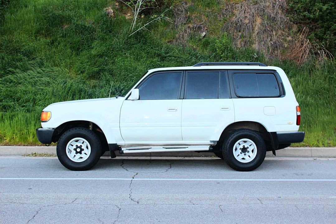 1991 Toyota J80 Land Cruiser - Image 13 of 31