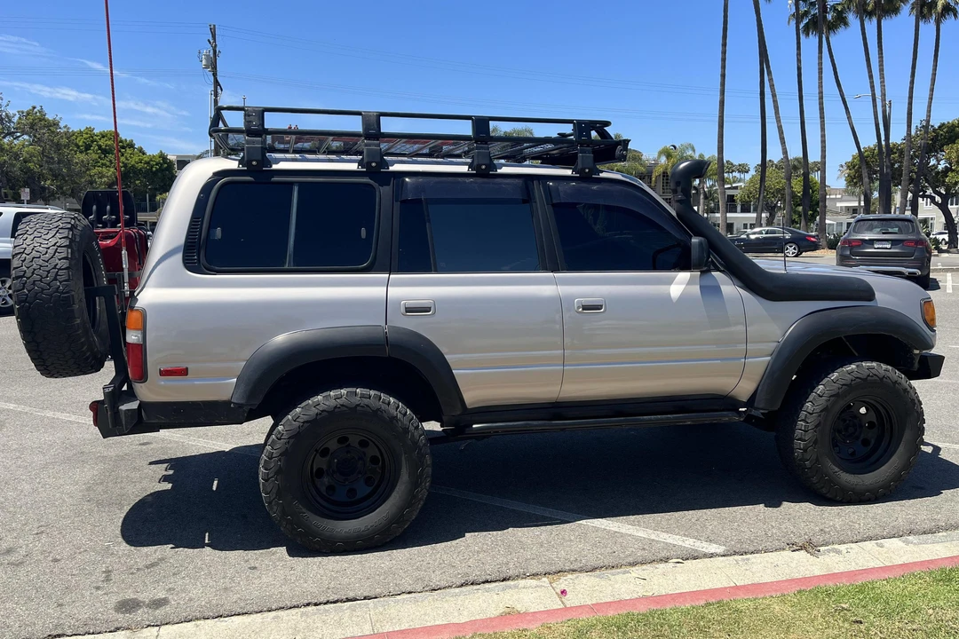 1991 Toyota J80 Land Cruiser - Image 3 of 31