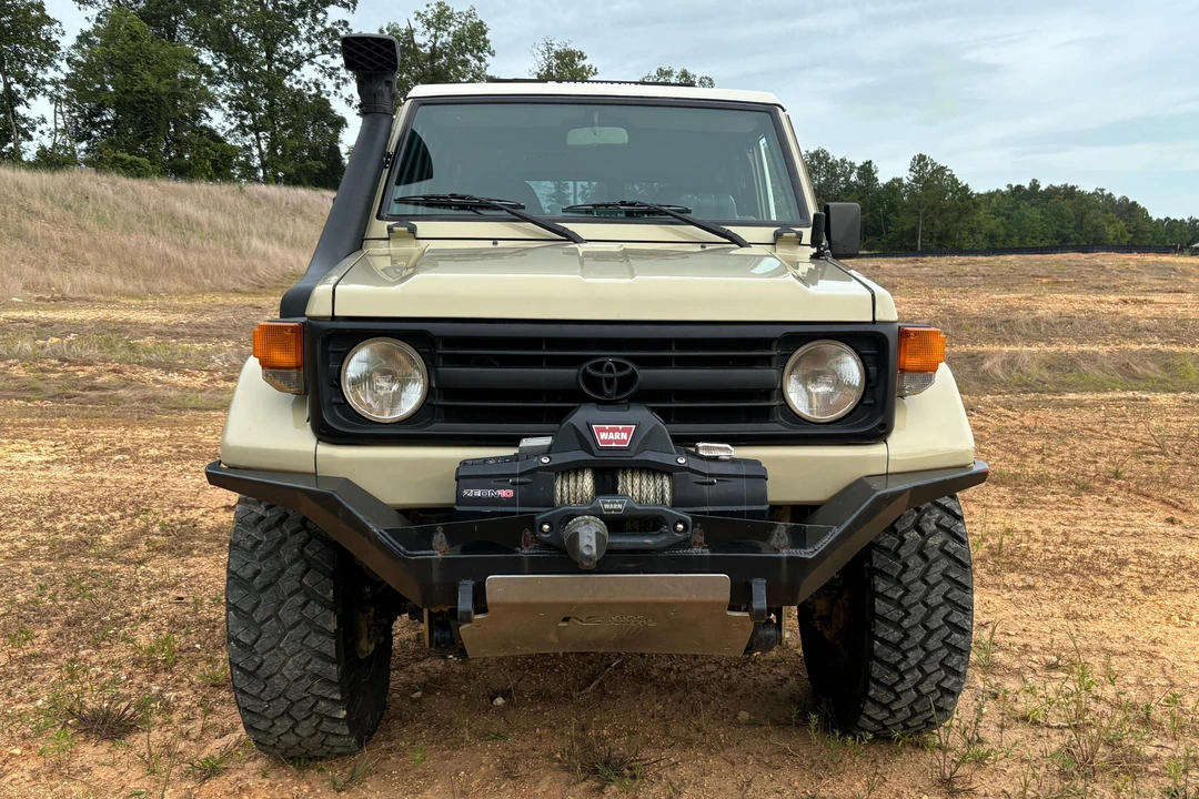1991 Toyota J70 Land Cruiser - Image 2 of 31