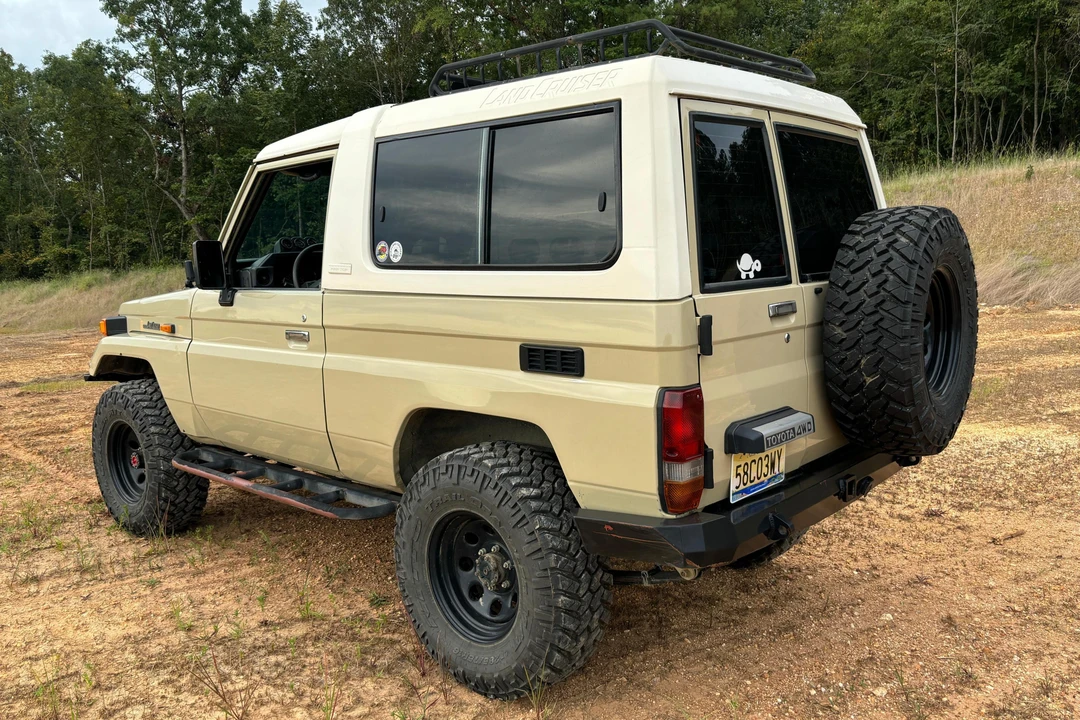1991 Toyota J70 Land Cruiser - Image 4 of 31