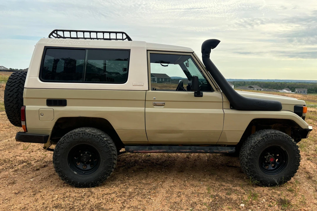 1991 Toyota J70 Land Cruiser - Image 3 of 31