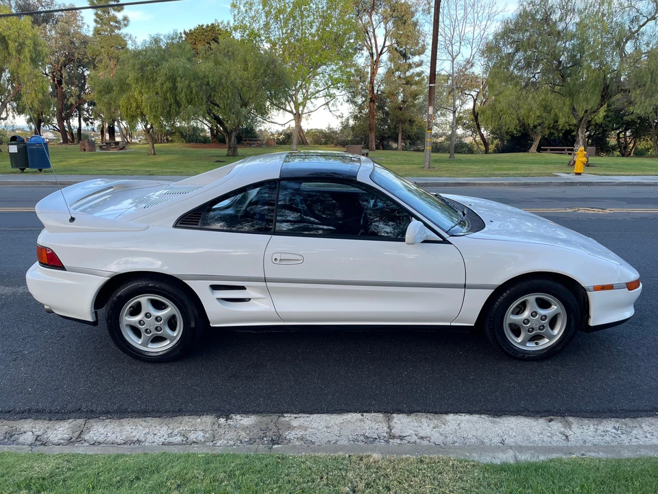 1991 Toyota SW20 MR2 - Image 13 of 31