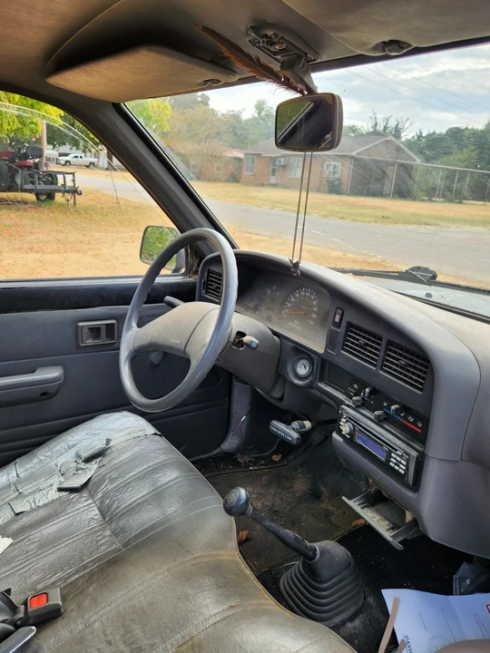 1991 Toyota - Image 5 of 15