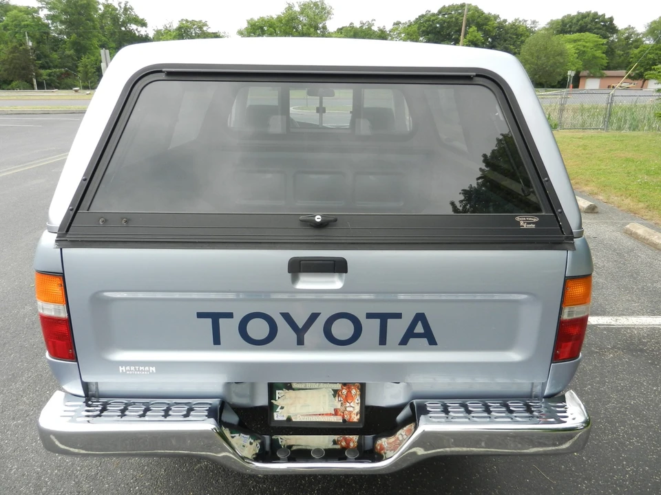 1991 Toyota Hilux 5th Gen - Image 4 of 31