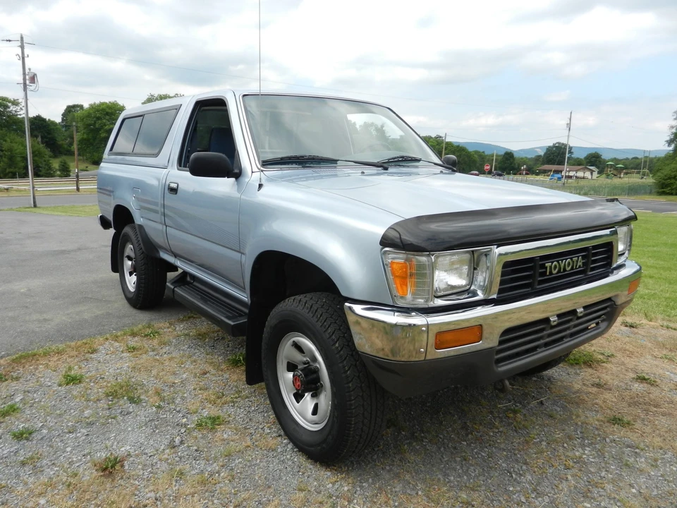 1991 Toyota Hilux 5th Gen - Image 7 of 31