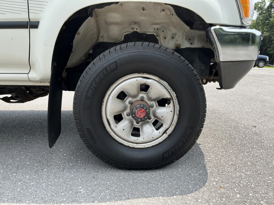 1991 Toyota Hilux 5th Gen - Image 20 of 31
