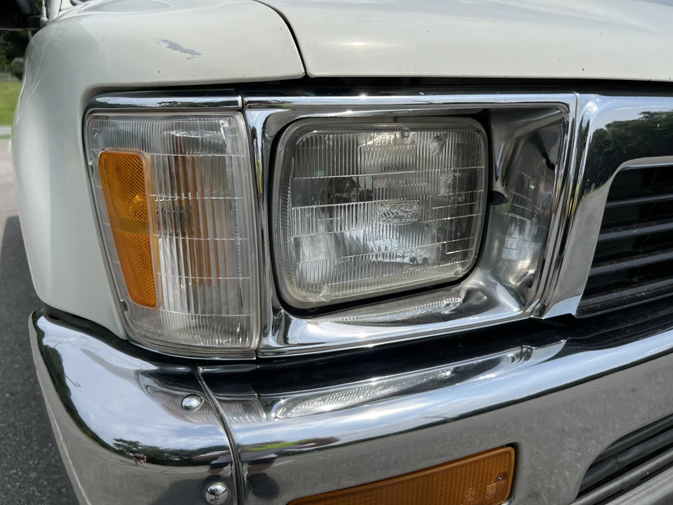 1991 Toyota Hilux 5th Gen - Image 11 of 31