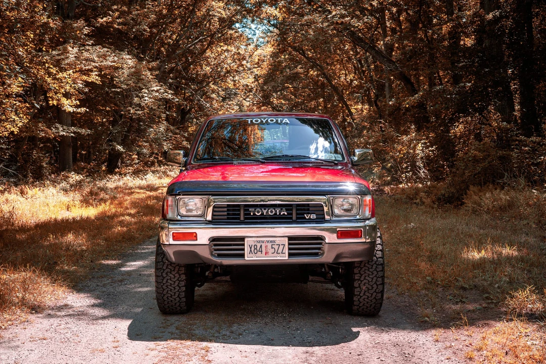 1991 Toyota Hilux 5th Gen - Image 18 of 31