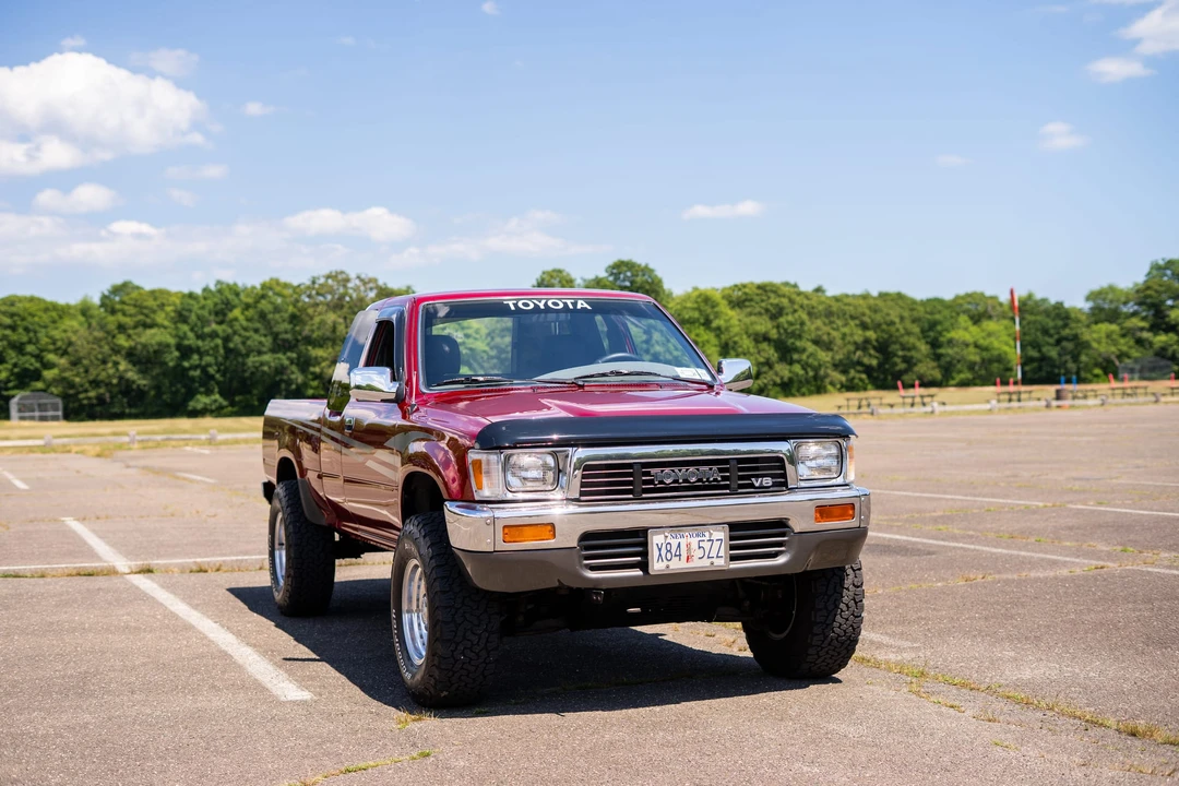 1991 Toyota Hilux 5th Gen - Image 9 of 31