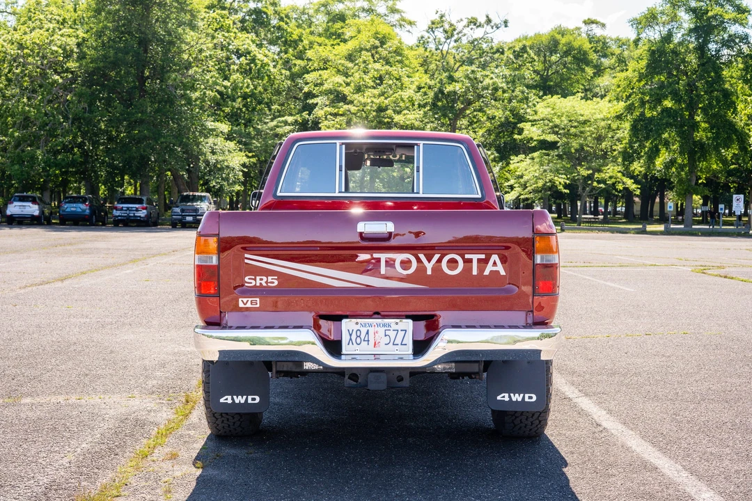 1991 Toyota Hilux 5th Gen - Image 6 of 31