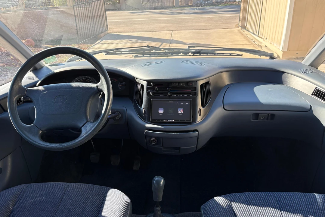 1991 Toyota Previa/Estima 1st Gen - Image 29 of 31