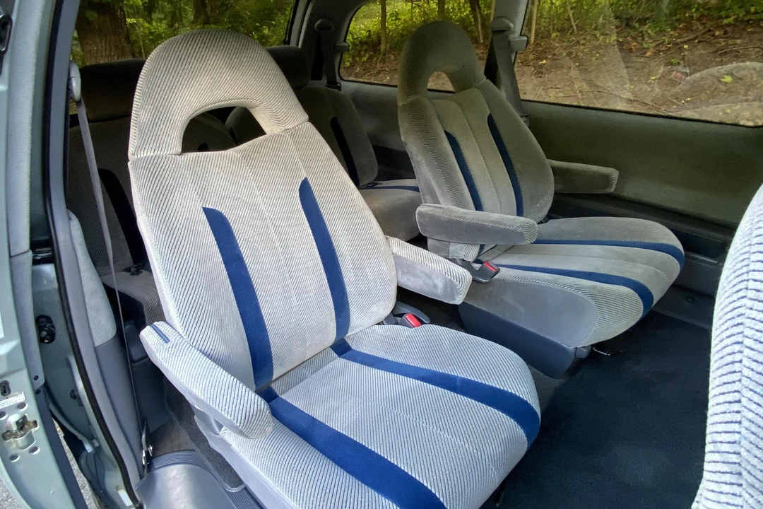 1991 Toyota Previa/Estima 1st Gen - Image 27 of 31