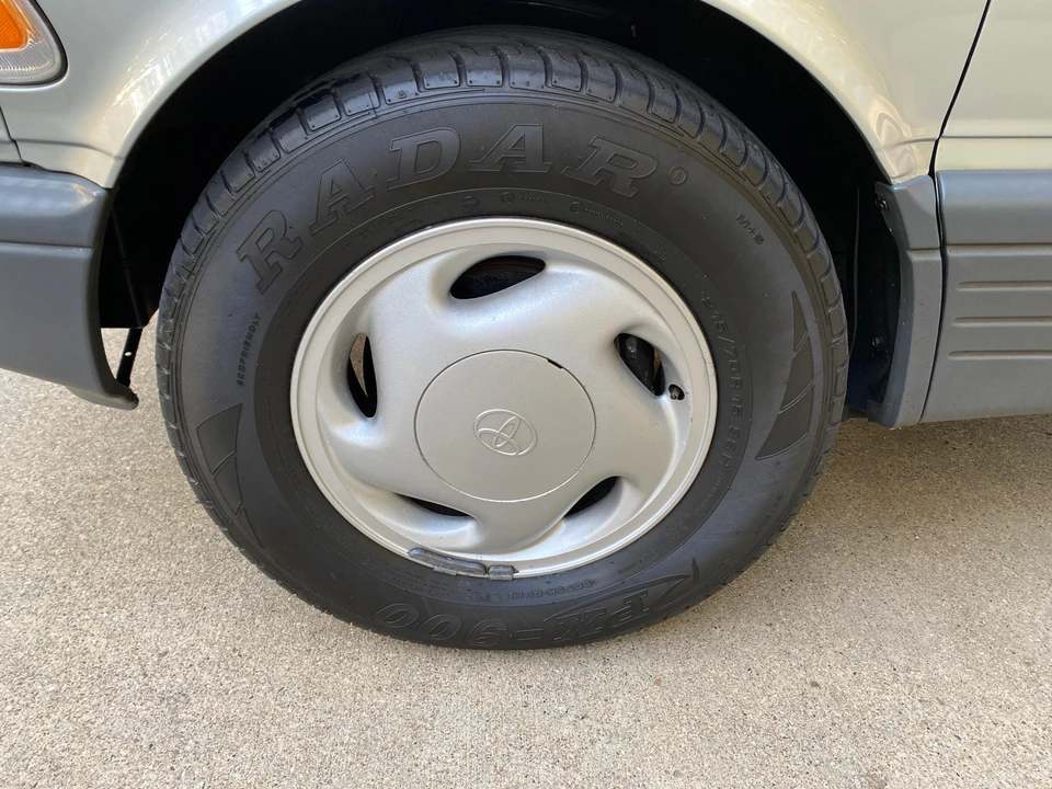 1991 Toyota Previa/Estima 1st Gen - Image 21 of 31