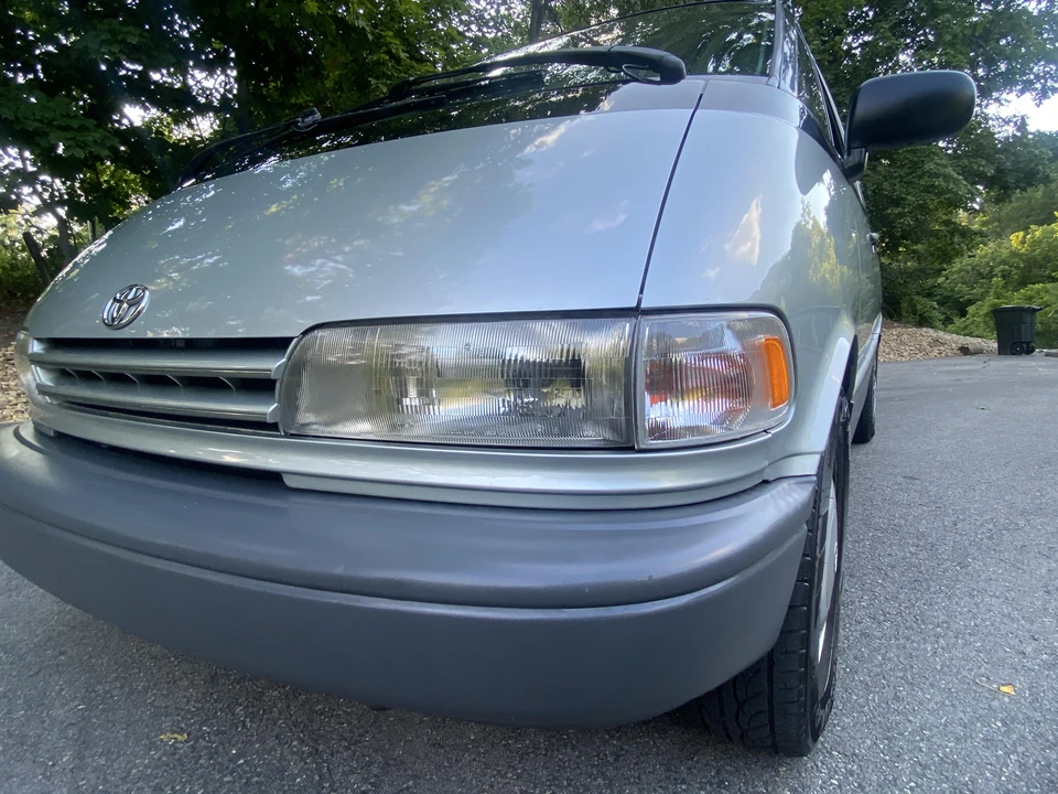 1991 Toyota Previa/Estima 1st Gen - Image 16 of 31