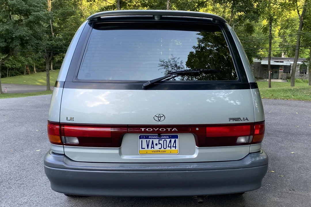 1991 Toyota Previa/Estima 1st Gen - Image 5 of 31