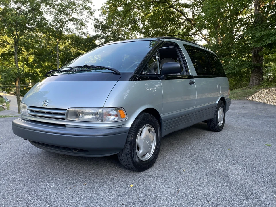 1991 Toyota Previa/Estima 1st Gen - Image 7 of 31