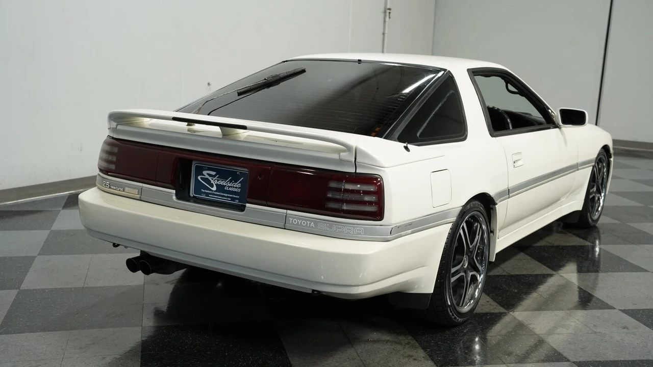 1991 Toyota Supra 3rd Gen - Image 11 of 12